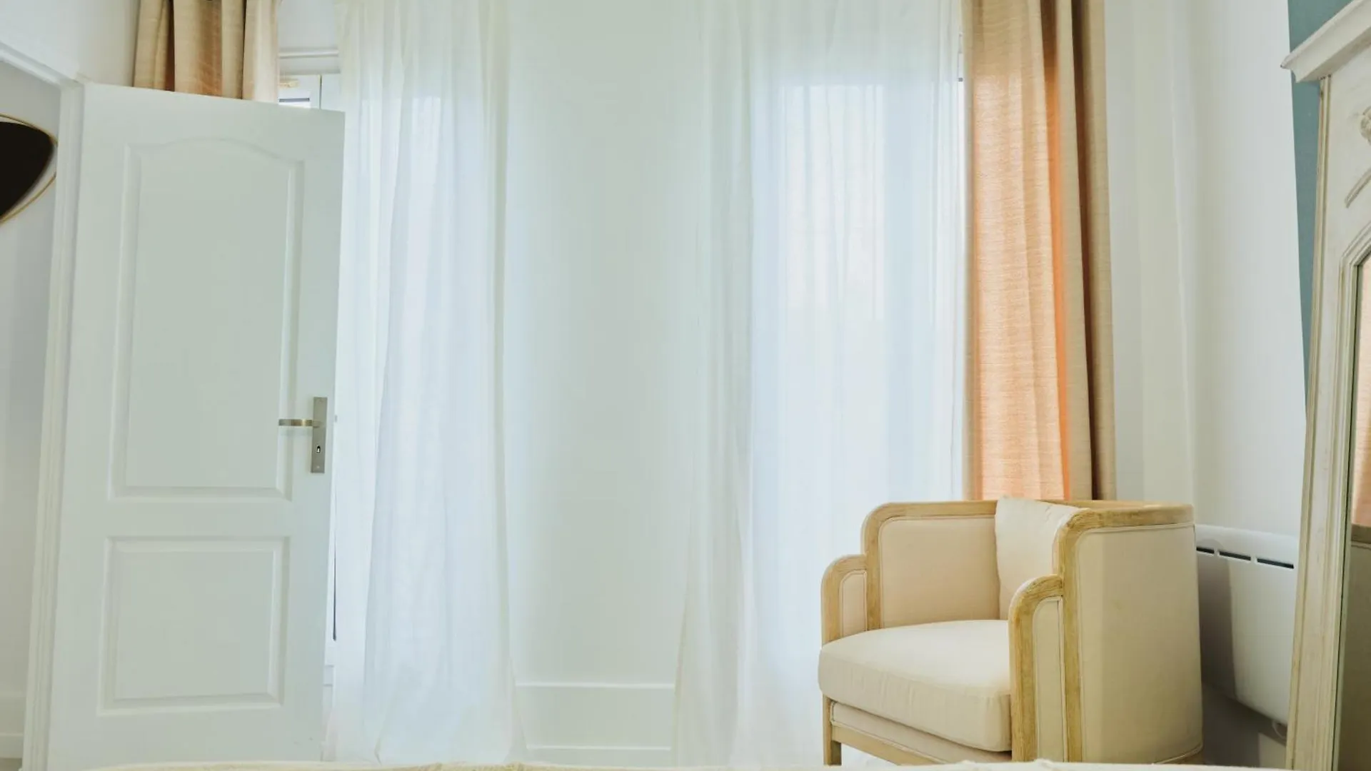 Bel Au Charme Parisien, Pour 6 Personnes Apartment